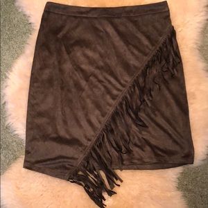 NWT Fringe faux-suede miniskirt in olive